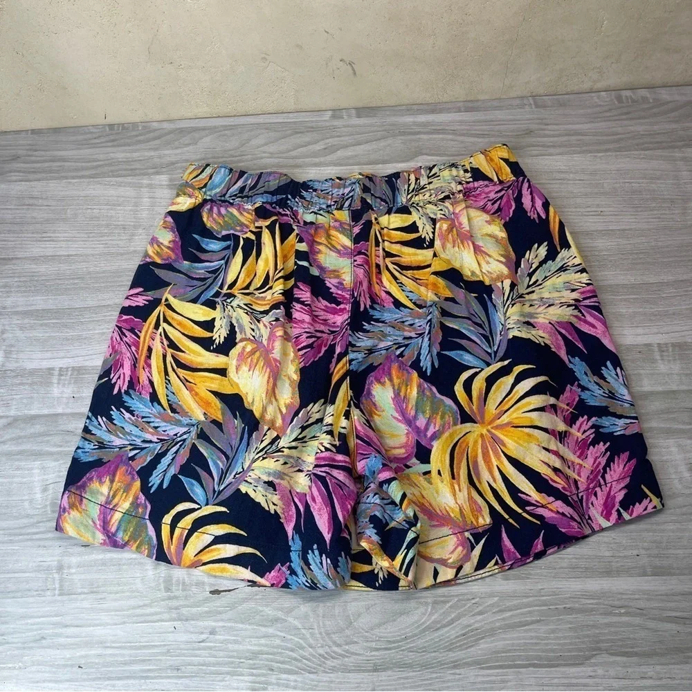St. John’s Bay Linen Blend Wrap Skort Tropical Coastal Palm Leaf Women’s size 8